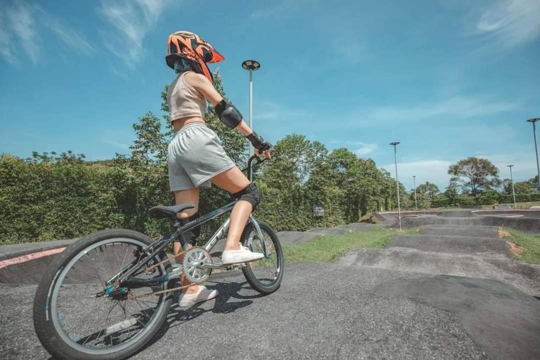 Viva Montane Hotell Ban Nong Chap Tao Eksteriør bilde