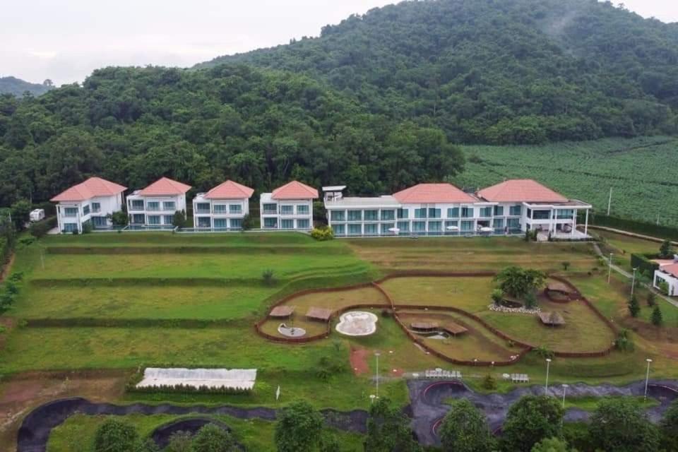 Viva Montane Hotell Ban Nong Chap Tao Eksteriør bilde