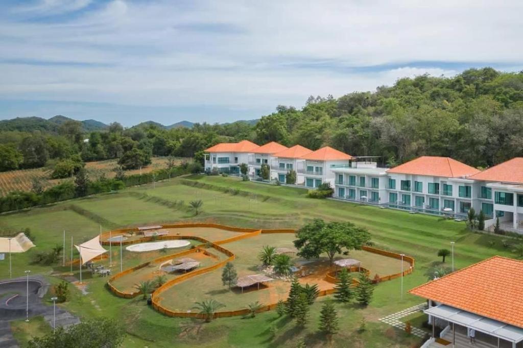 Viva Montane Hotell Ban Nong Chap Tao Eksteriør bilde